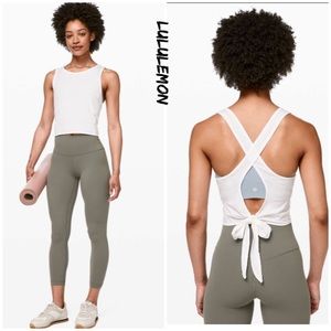 LULULEMON Turn to tie tank